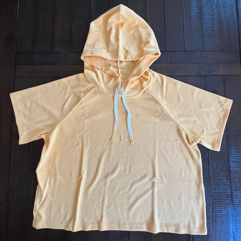 Candace Cameron Bure SS Hoodie in Apricot, Women's Size L